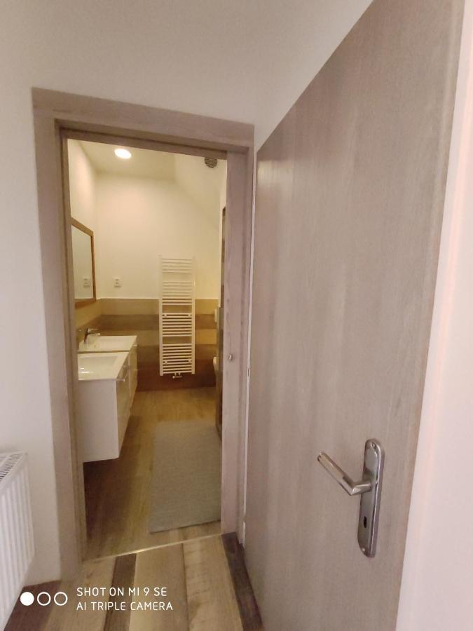 Apartmany Opolany Bagian luar foto