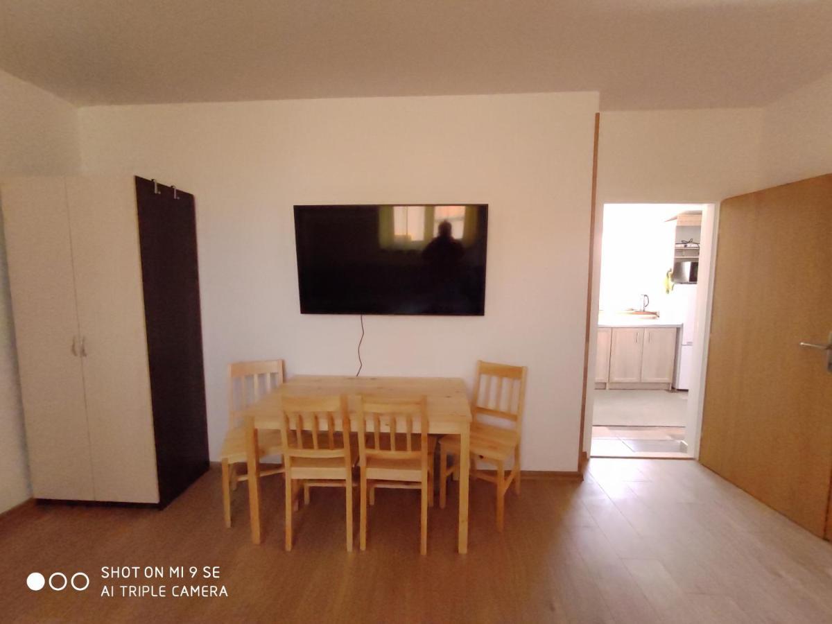 Apartmany Opolany Bagian luar foto