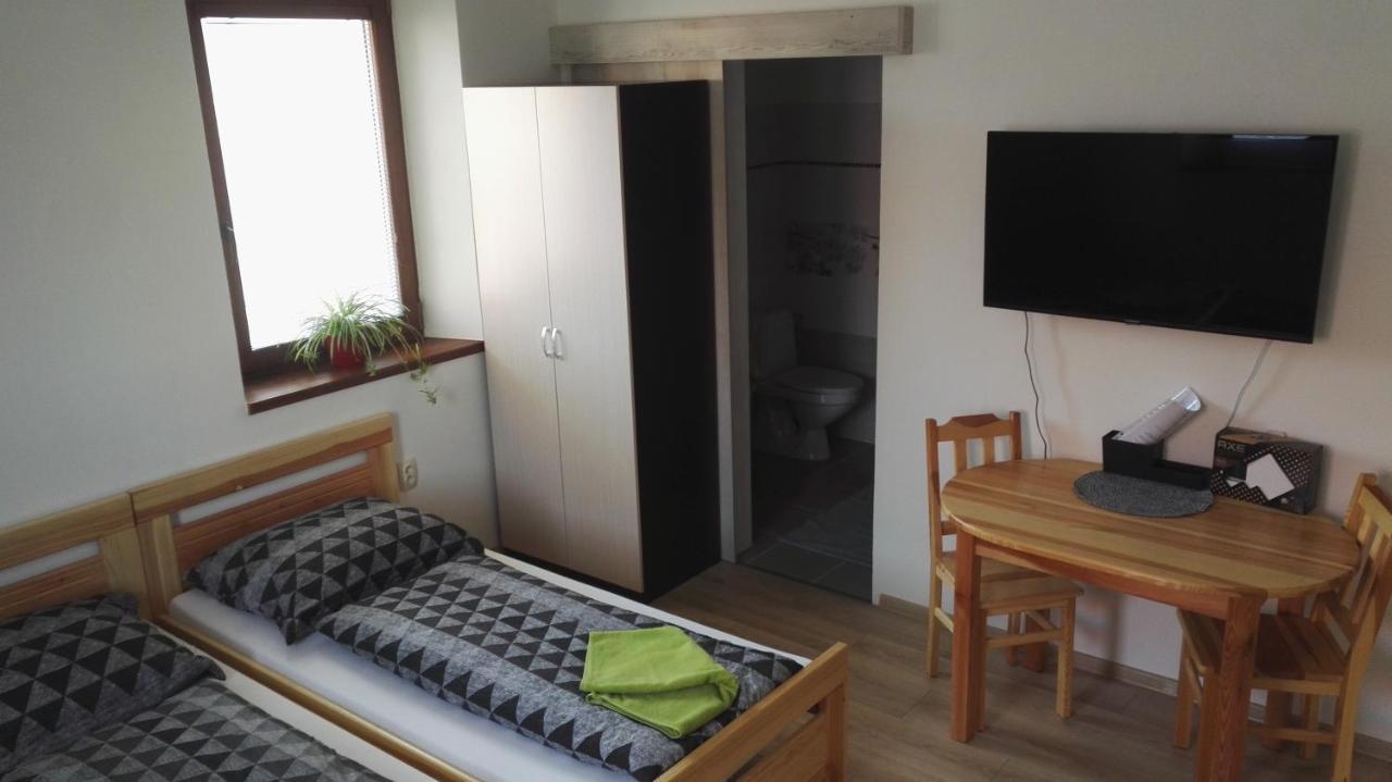 Apartmany Opolany Bagian luar foto